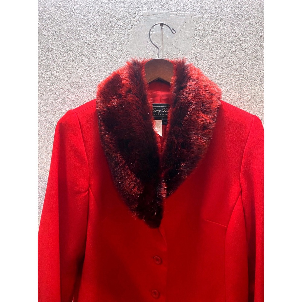 Terry Lewis Classic Luxuries Women Small Red Faux Fur Collar Cuff Blazer Jacket - Picture 4 of 10